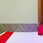 Hotel O Pink Palace
