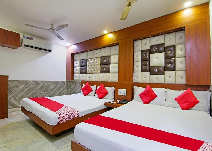 Hotel O Pink Palace